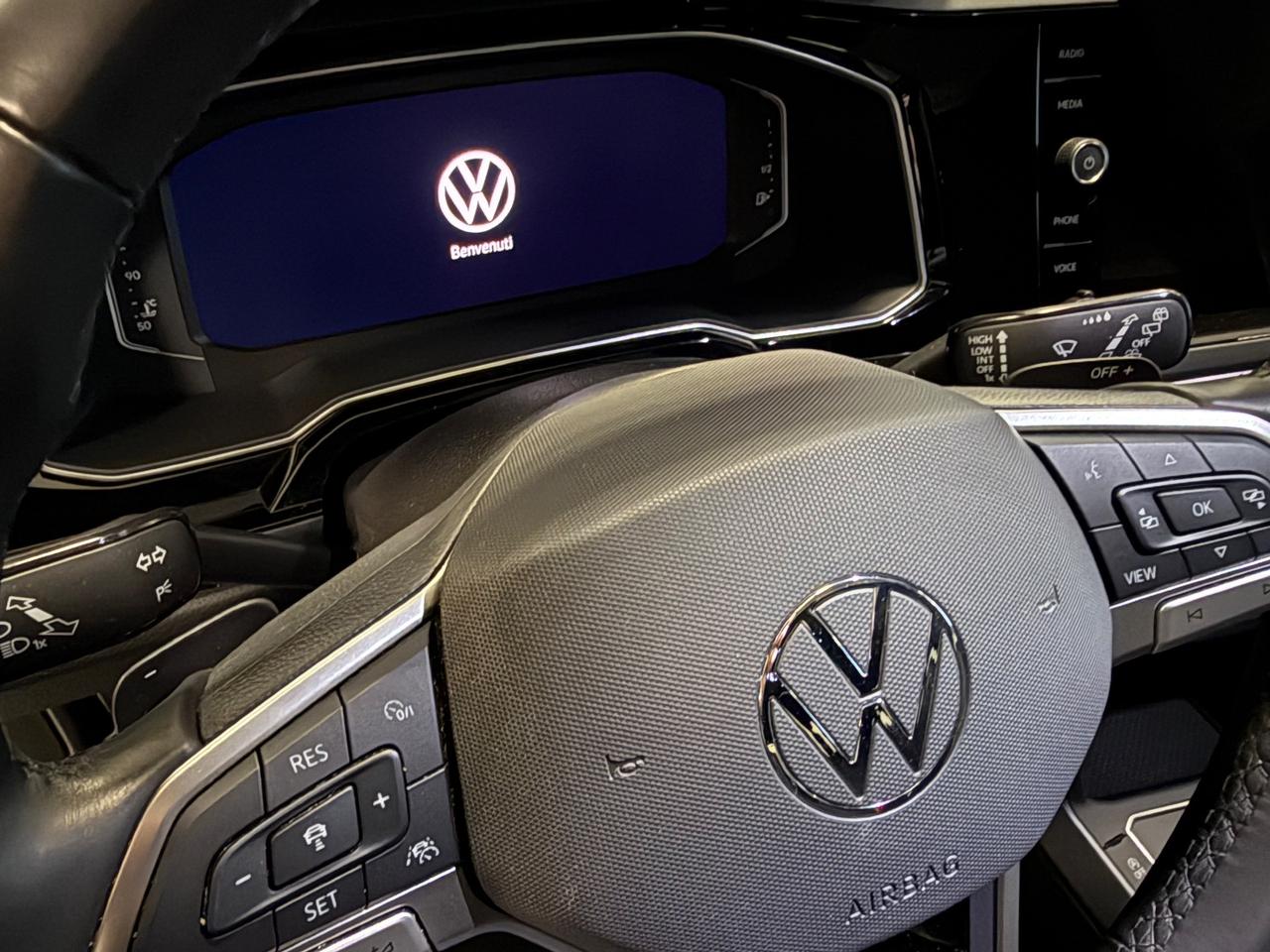 Volkswagen Taigo 1.0 TSI 115 CV DSG R-Line