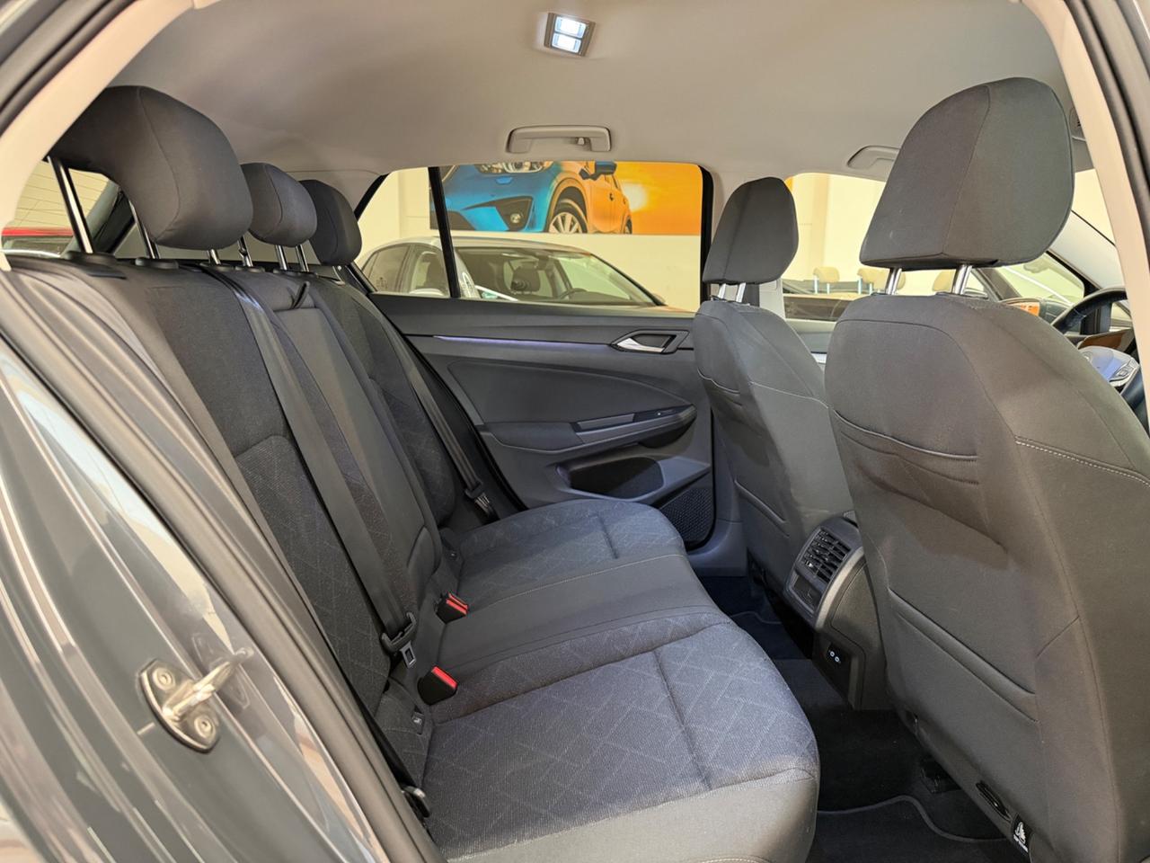 Volkswagen Golf 2.0 TDI DSG 5p. Sport BlueMotion Technology