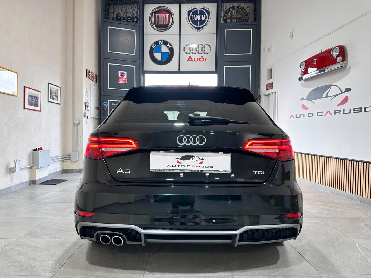 Audi A3 2.0 TDI S LINE - MANUALE - DA VETRINA - FULL