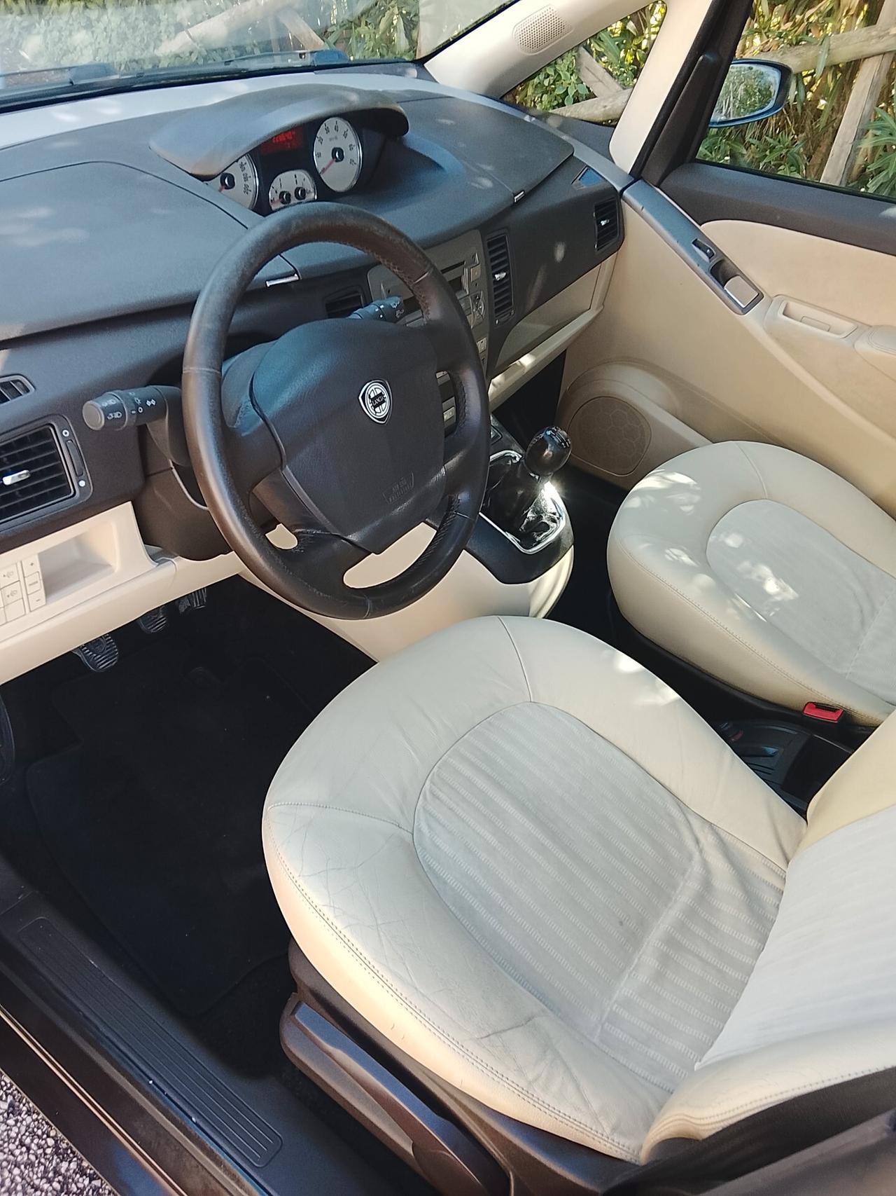 Lancia MUSA 1.9 Multijet Platino