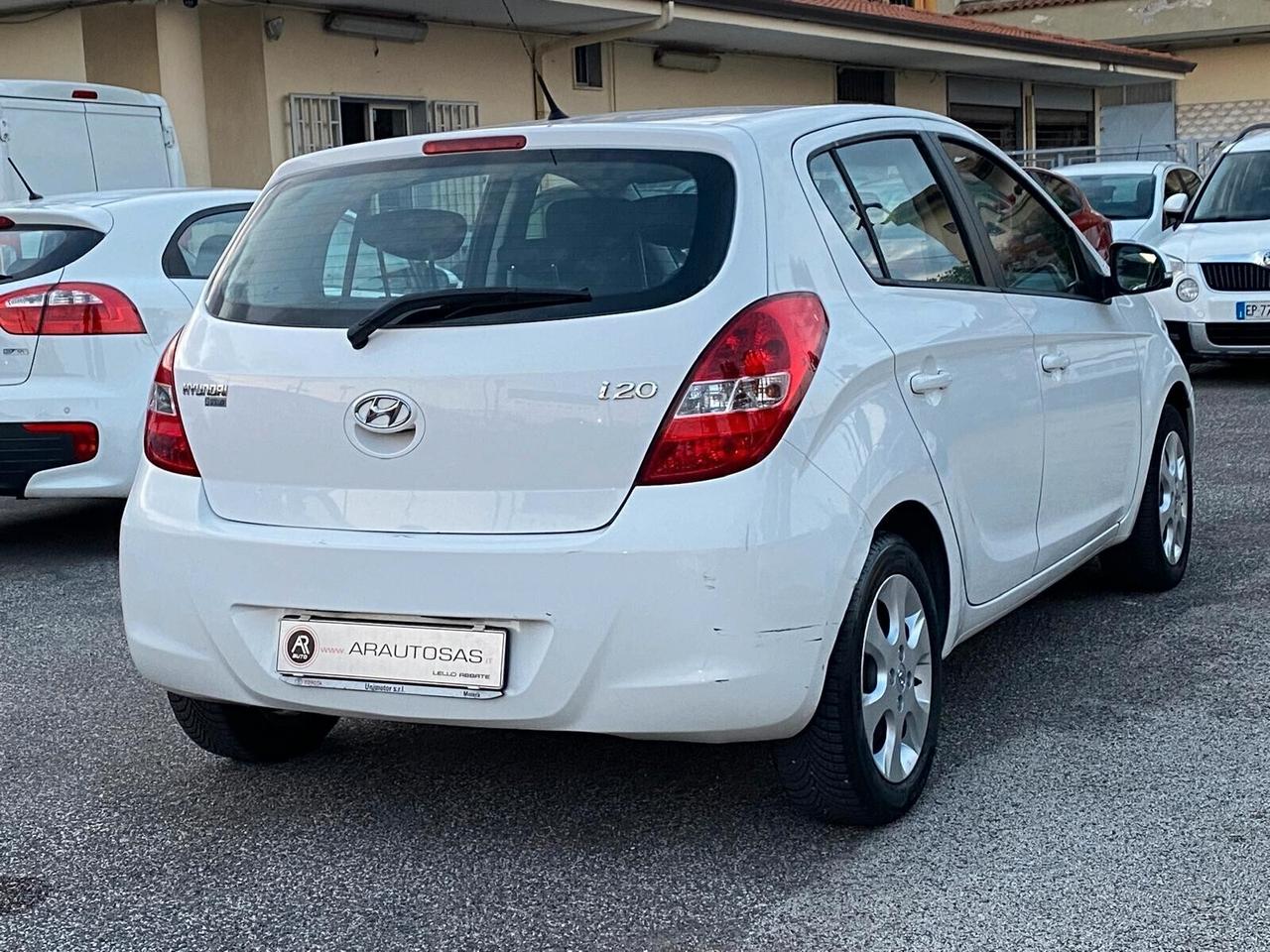 Hyundai i20 1.2 5p. 2012