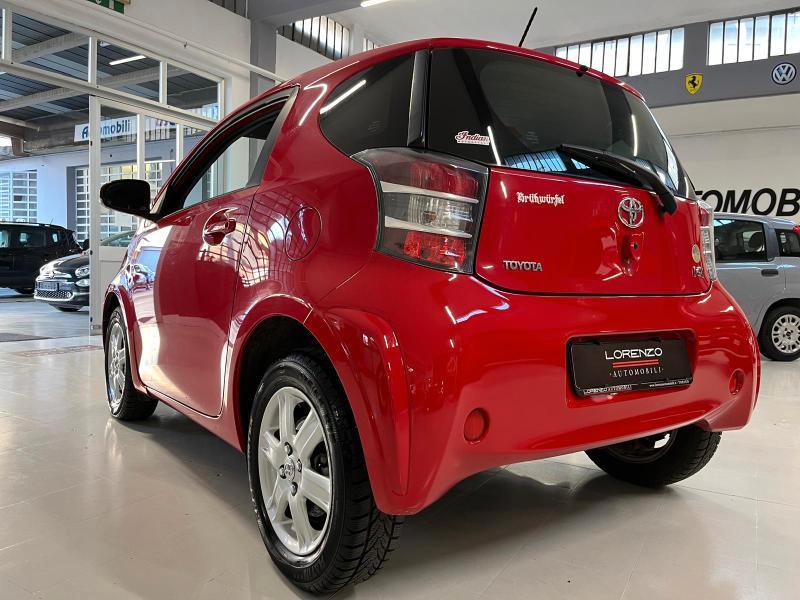 Toyota iQ 1.0 Sol