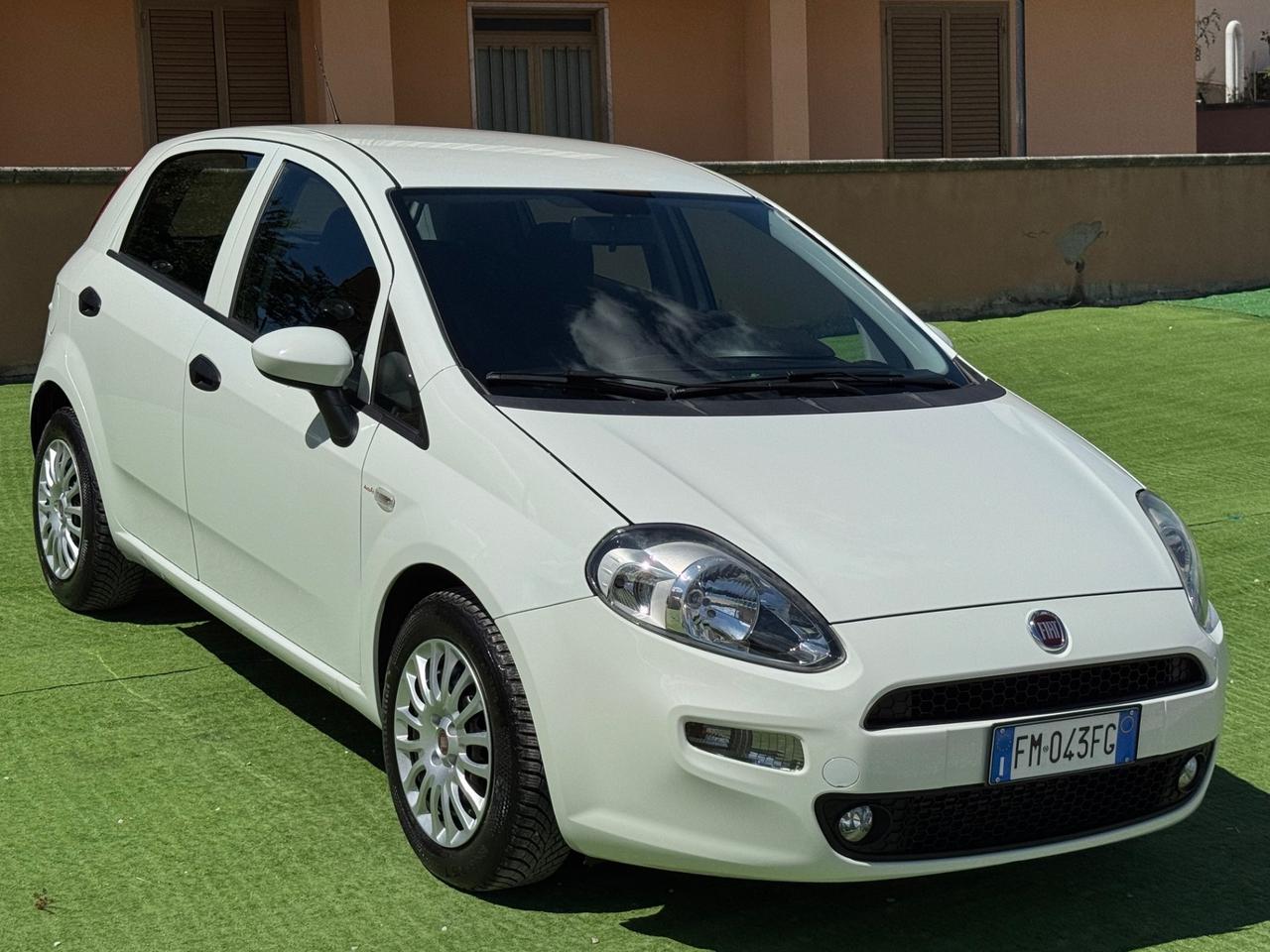 Fiat Punto 1.3 MJT II S&S 95 CV 5 porte Street