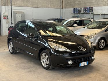 Peugeot 207 1.4 8V 75CV 5p. Energie Sport ECO GPL