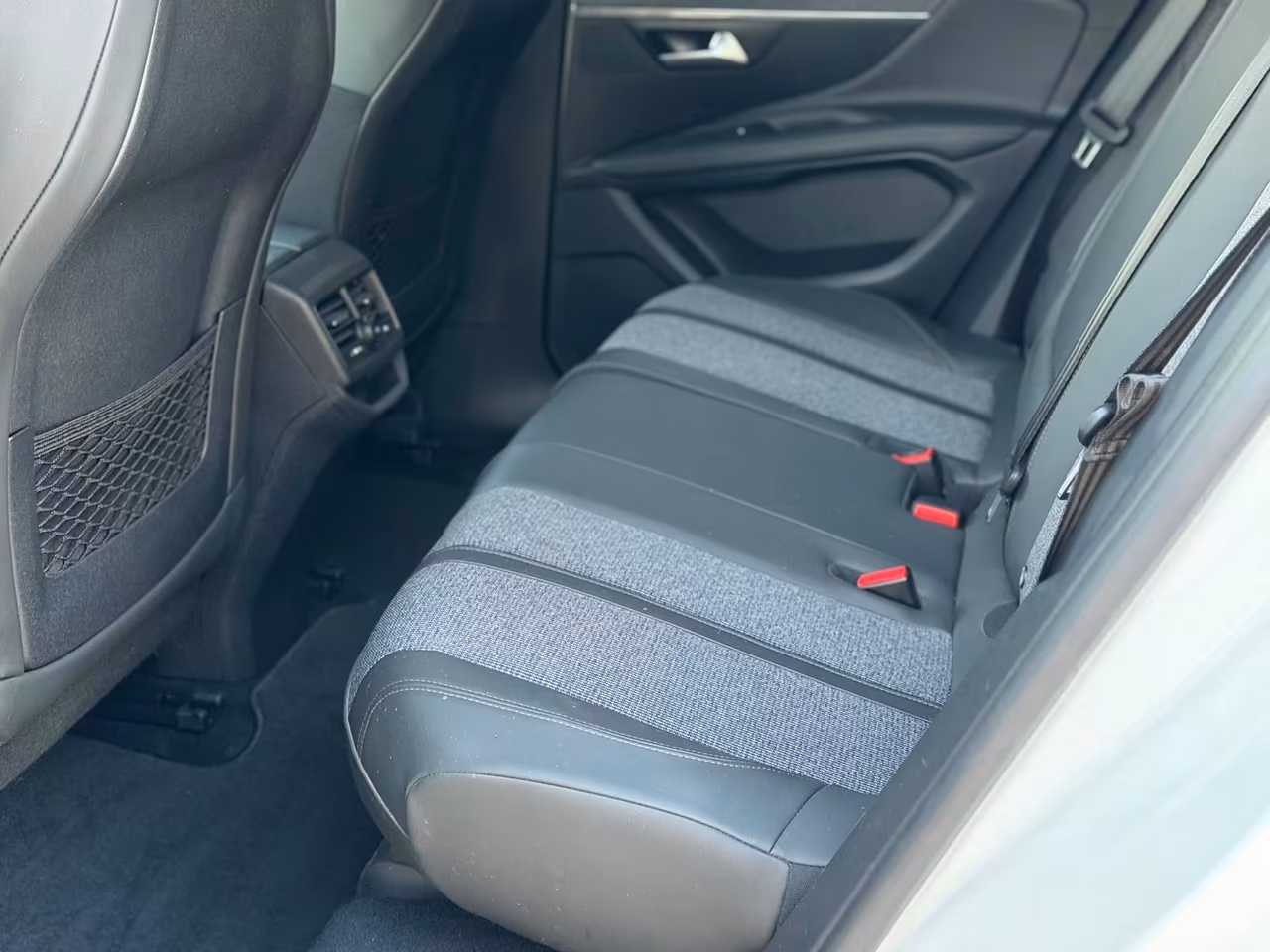 Peugeot 3008 BlueHDi 130 S&S Allure