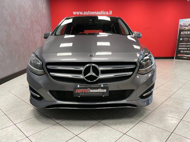 MERCEDES-BENZ B 180 d Automatic Business