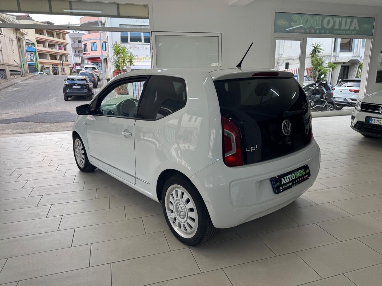 Volkswagen up! 1.0 75 CV 3p. high up!