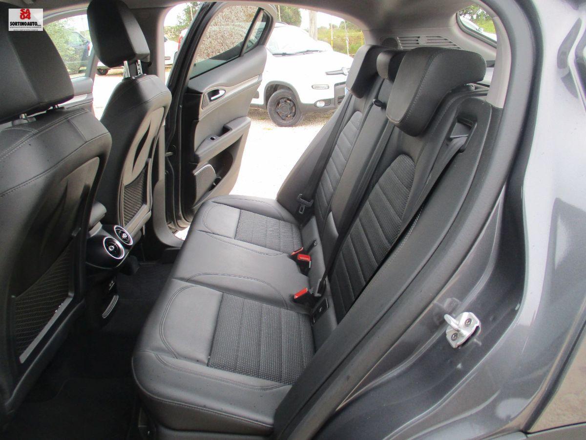 A.R.Stelvio 2.2 T.diesel 210cv AT8 Q4 Exec.-2019