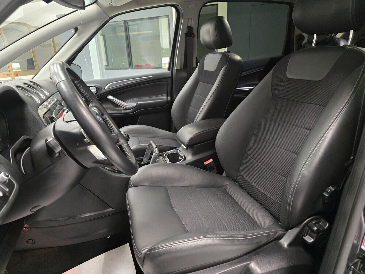 Ford S-Max 2.0 TDCi DPF 7Posti