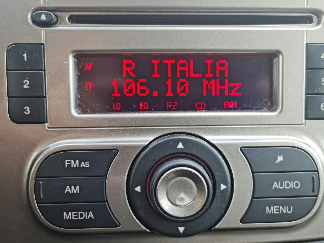 Alfa Romeo MiTo DISTINCTIVE PREMIUM #5995