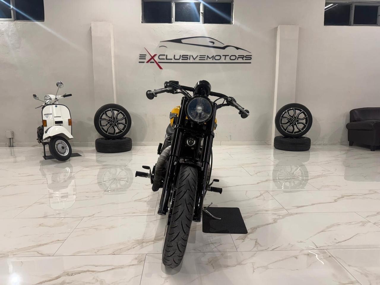 Triumph Speedmaster 790 – 2003 | 12.000 km | Custom