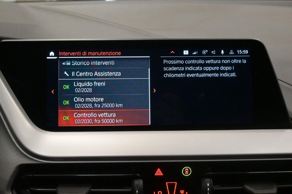 Bmw 116 116d 5p. Business Advantage