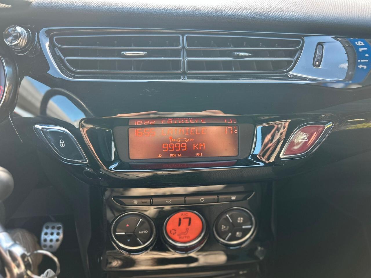 Ds DS3 3 1.6 e-HDi 90 airdream So Chic