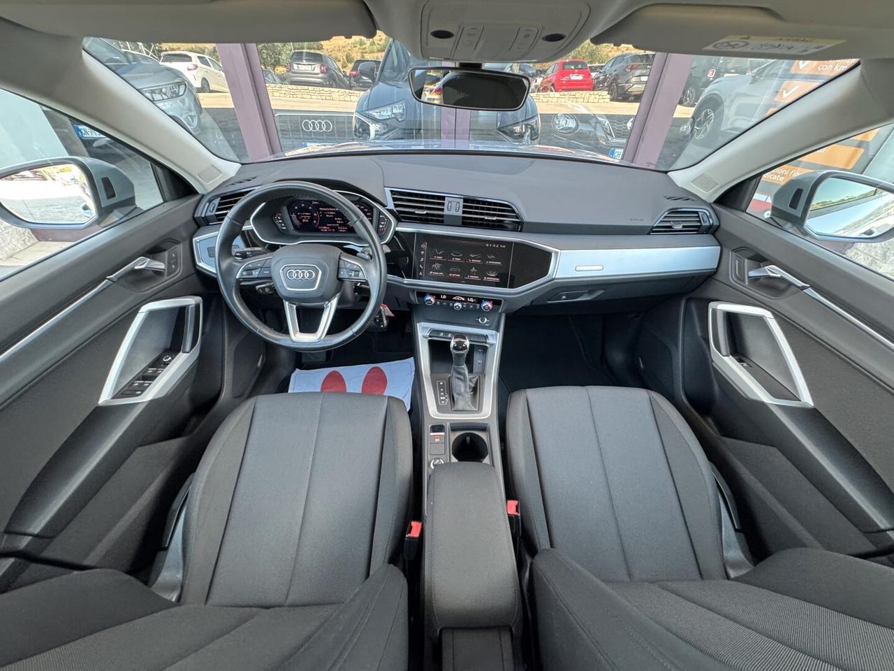 Audi Q3 35 2.0 Tdi Business Quattro S-Tronic