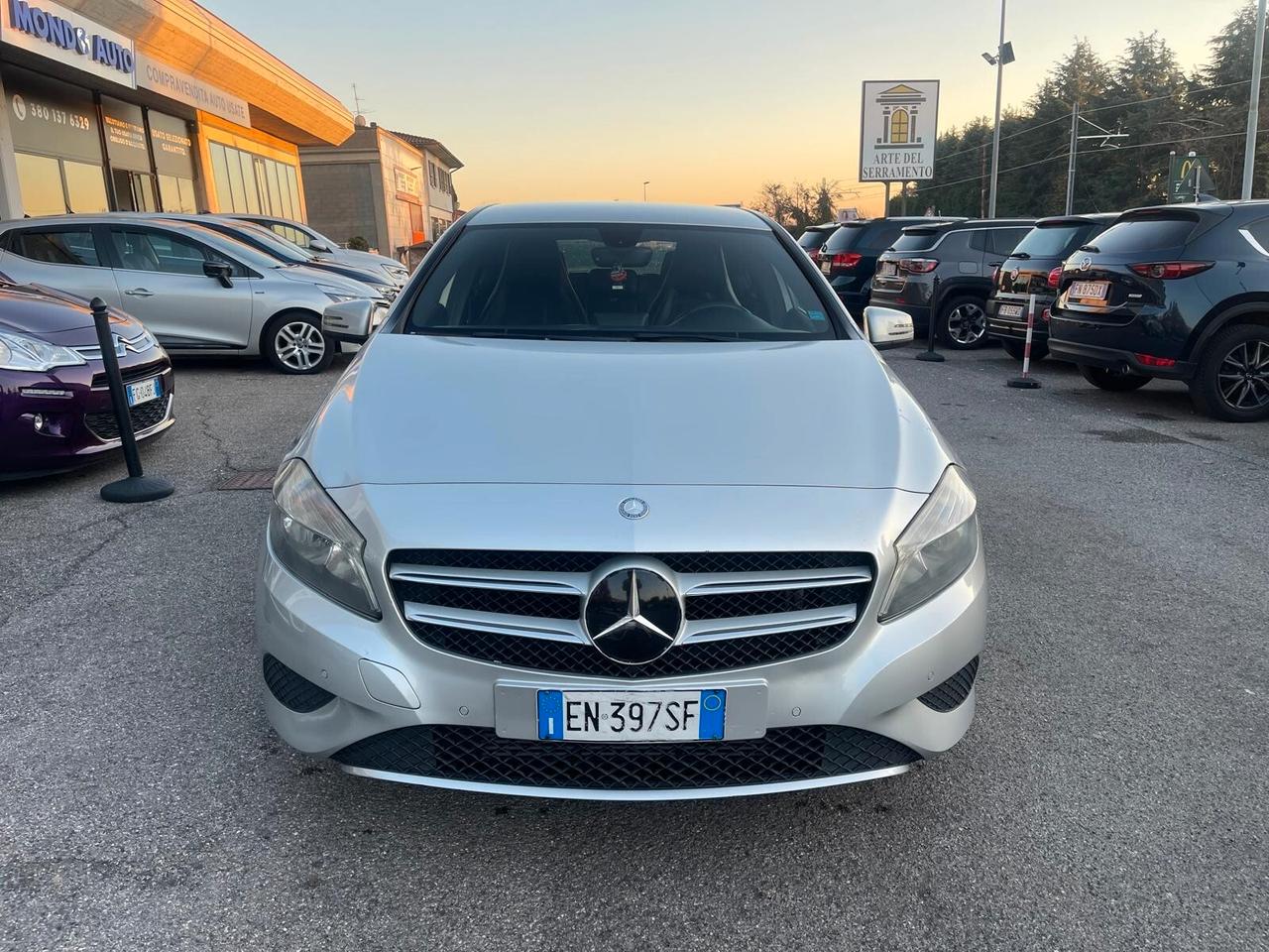 Mercedes-benz A 180 CDI BlueEFFICIENCY Automatic Sport