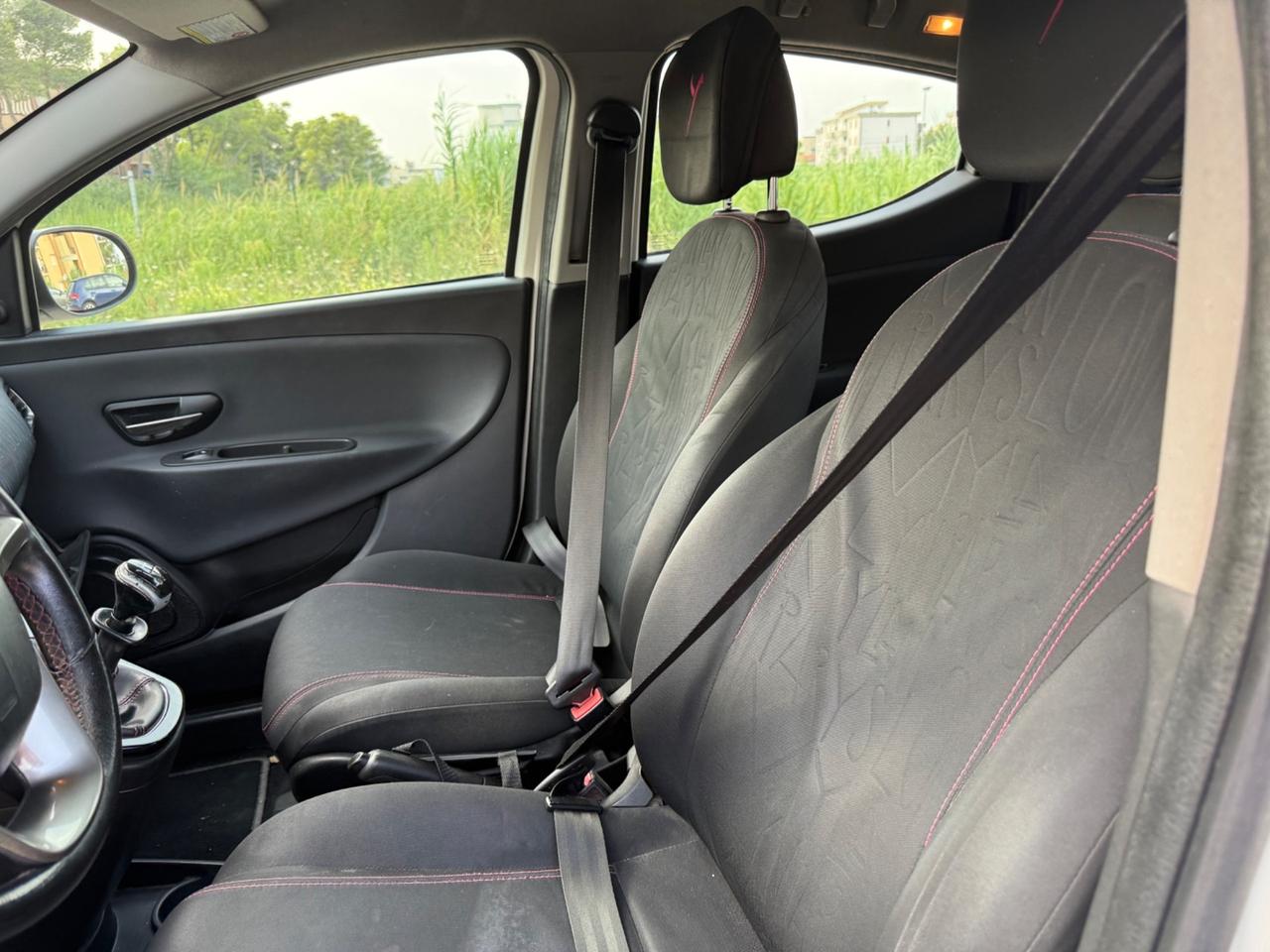 Lancia Ypsilon 1.2 69 CV 5 porte PERMUTE