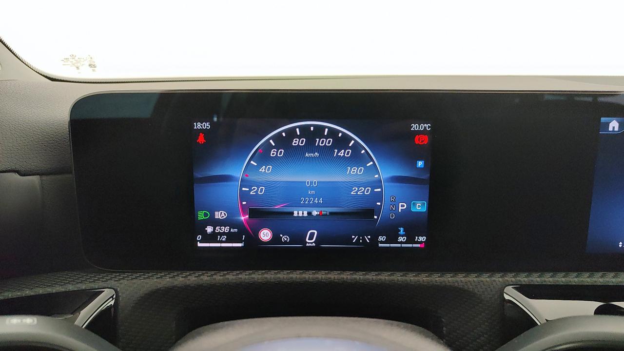 Mercedes-Benz CLA Shooting Brake 180 d Advanced auto