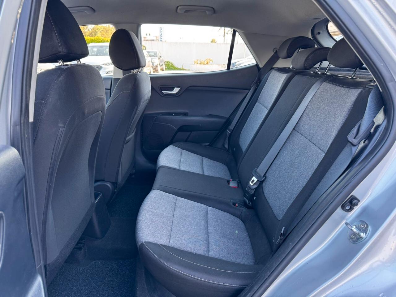 KIA STONIC 1.2 GPL URBAN RETROCAMERA E SENSORI