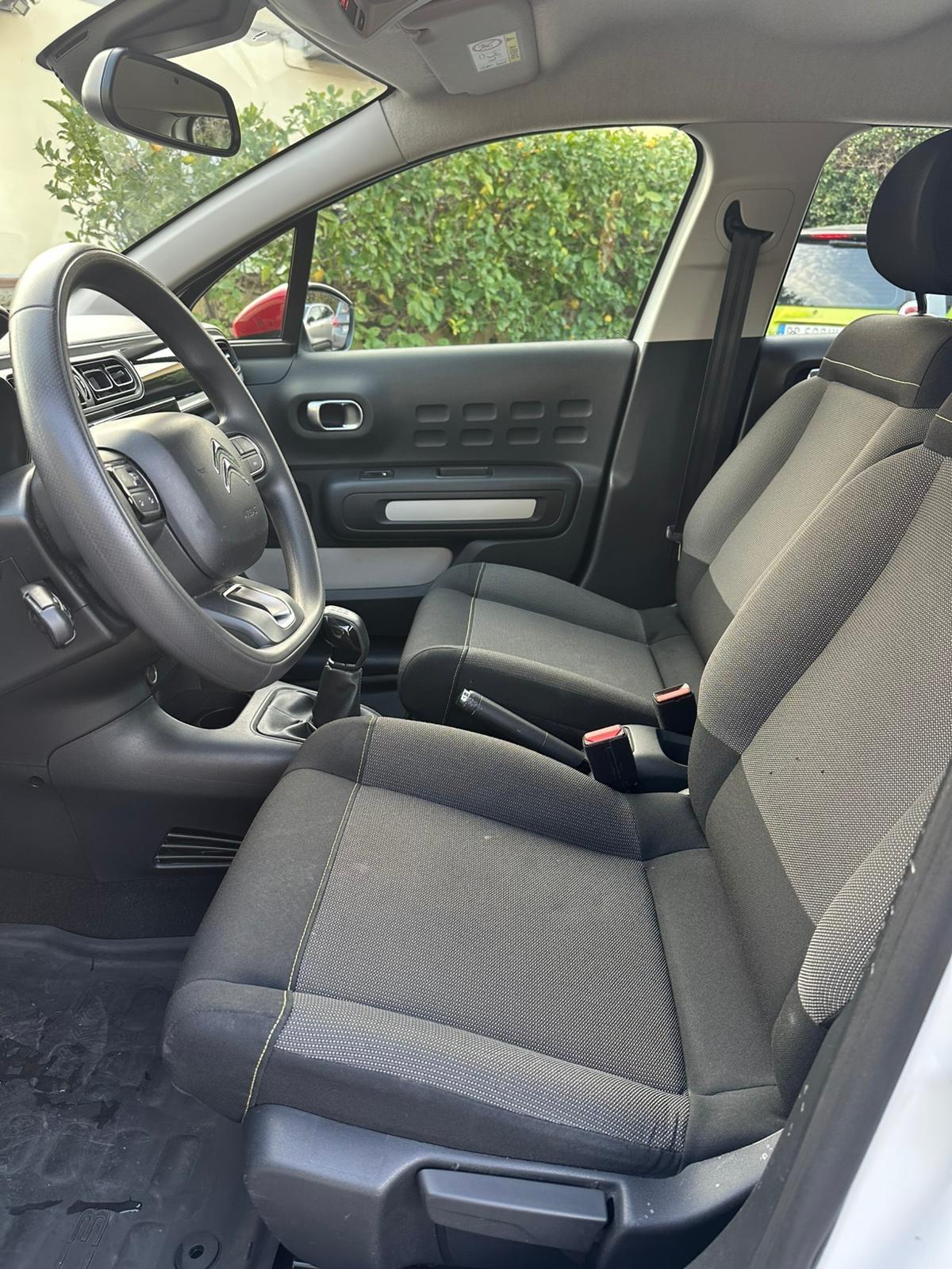 Citroen C3 83cv Benzina 5 porte Shine Navi bicolor pdc
