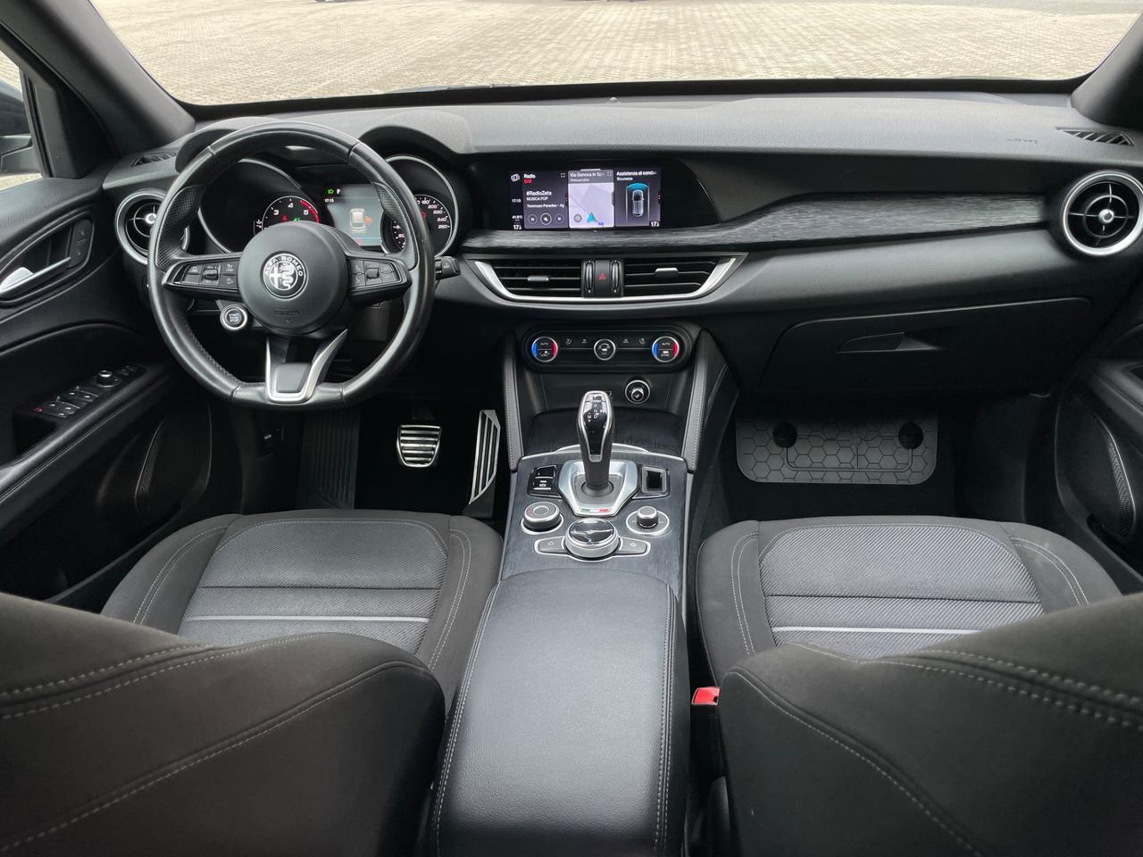 Alfa Romeo Stelvio 2.2 Turbodiesel 160 CV AT8 RWD Veloce
