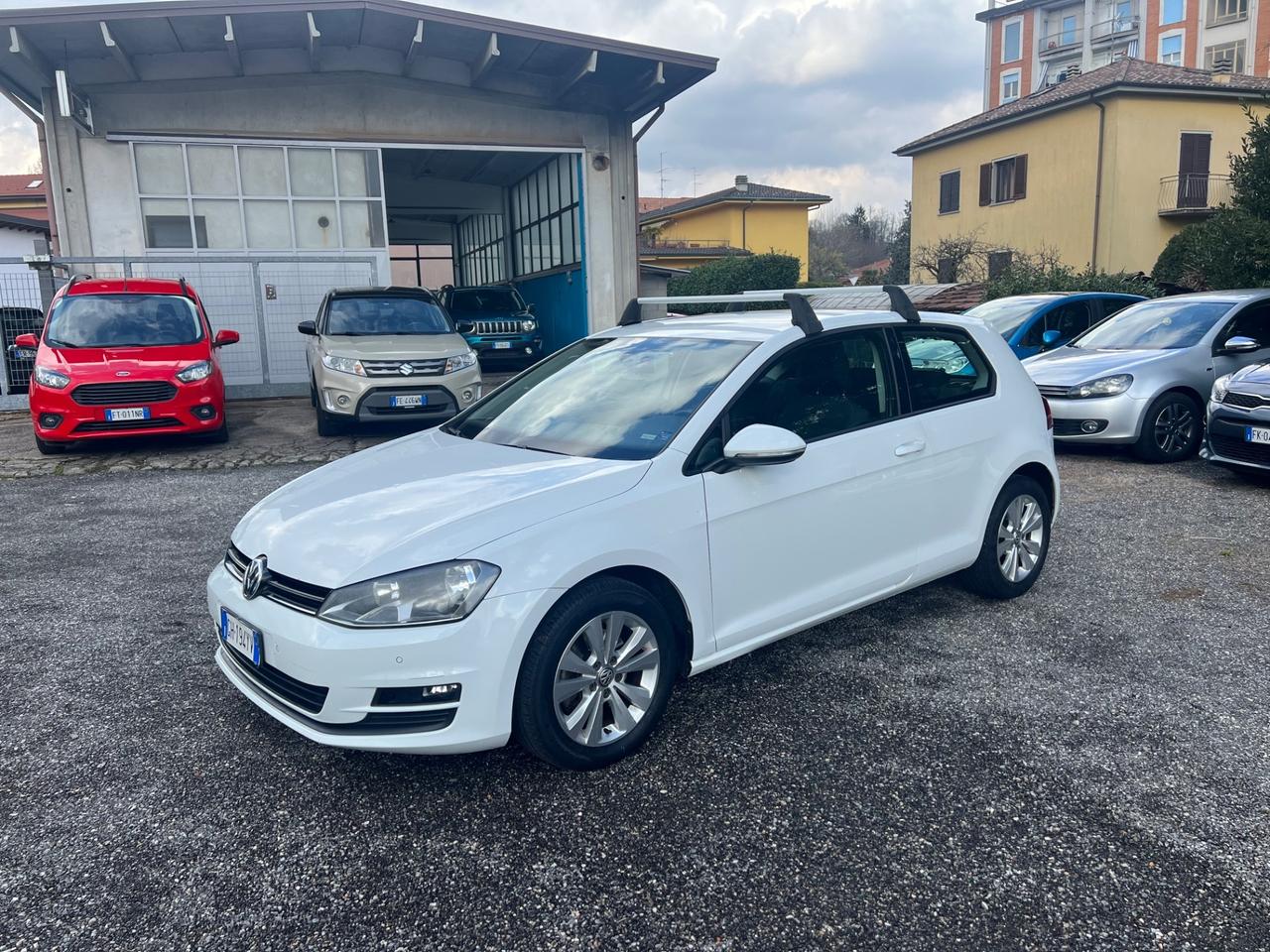 Volkswagen Golf 1.6 TDI 3p. Highline BlueMotion Technology*NEOPATENTATI