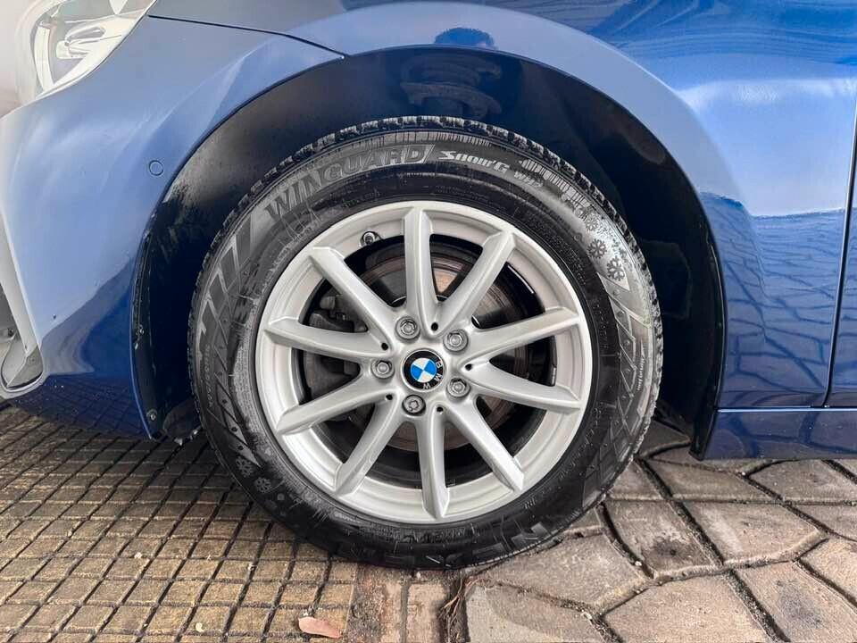 Bmw 2er Active Tourer 216d Luxury