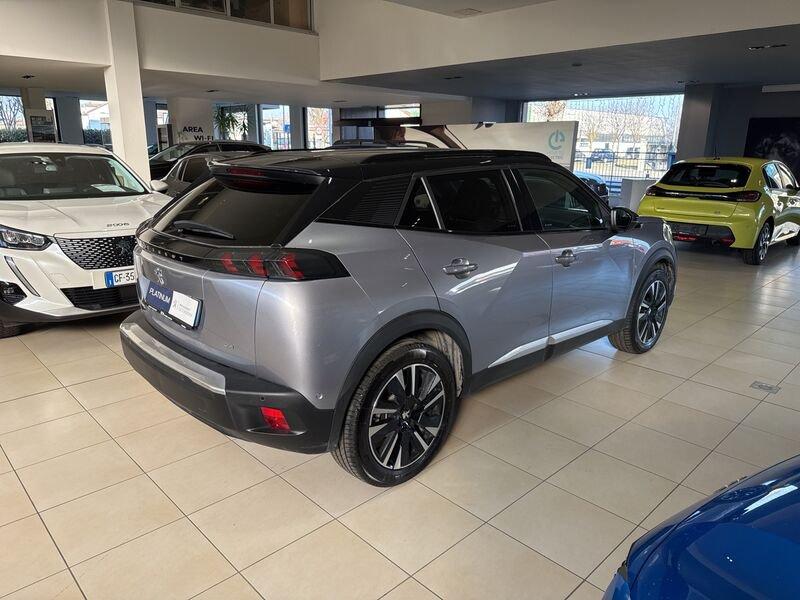 Peugeot 2008 motore elettrico 136 CV GT Pack