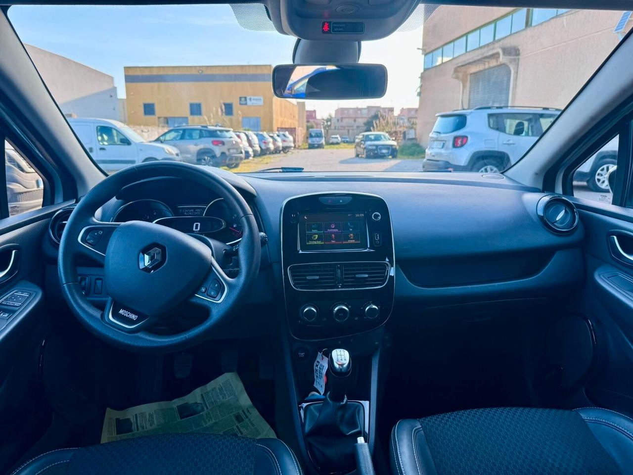 Renault Clio dCi 8V 75 CV 5 porte Moschino Life