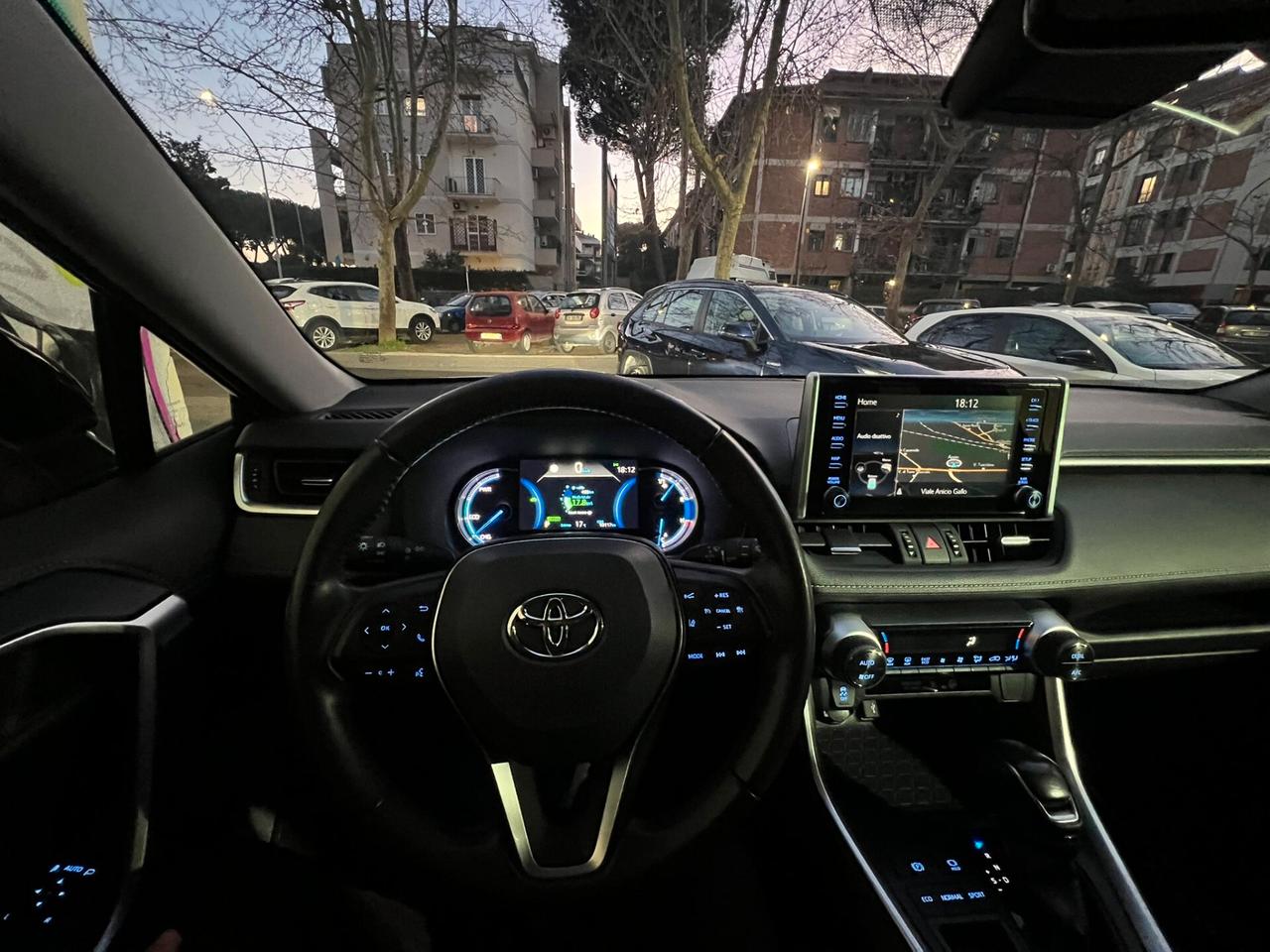 Toyota RAV 4 RAV4 2.5 HV (218CV) E-CVT 2WD Business