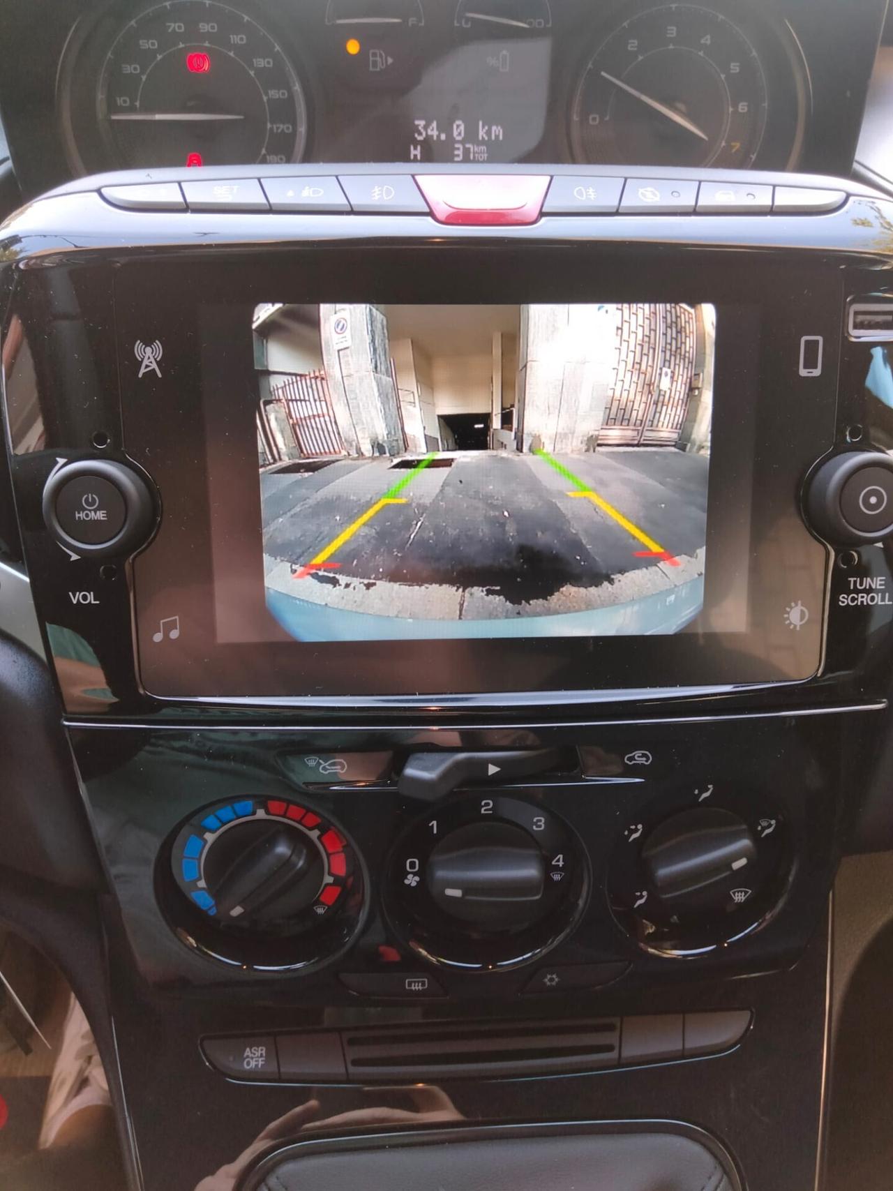 Lancia Ypsilon 1.0 FireFly 5 porte S&S Hybrid Ecochic Gold Plus