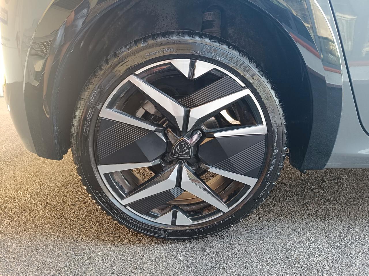 Peugeot 208 PureTech 100 Stop&Start 5 porte GT