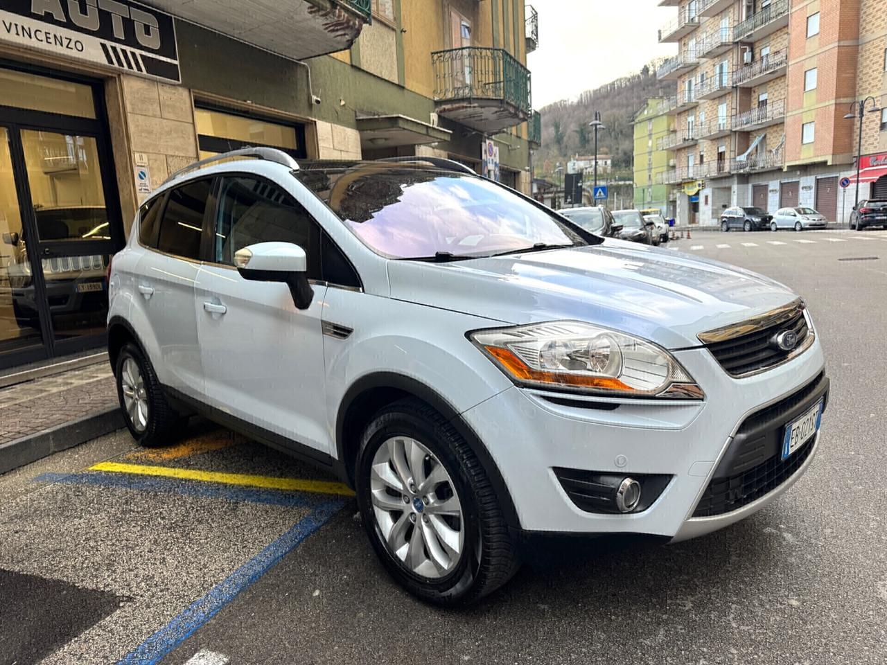 Ford Kuga 2.0 TDCi 136 CV 4WD Titanium