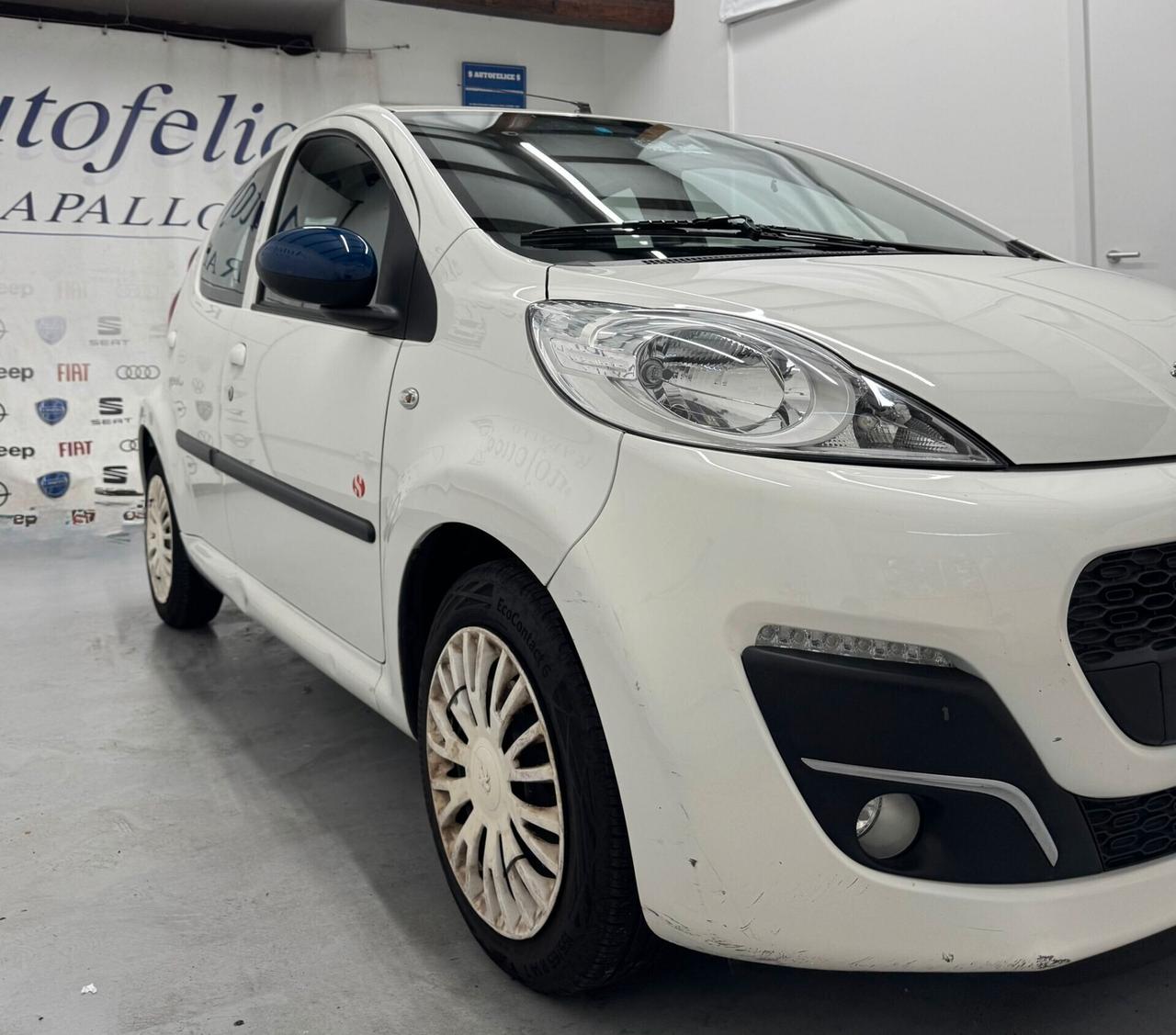 Peugeot 107 1.0 68CV 5p. Superga