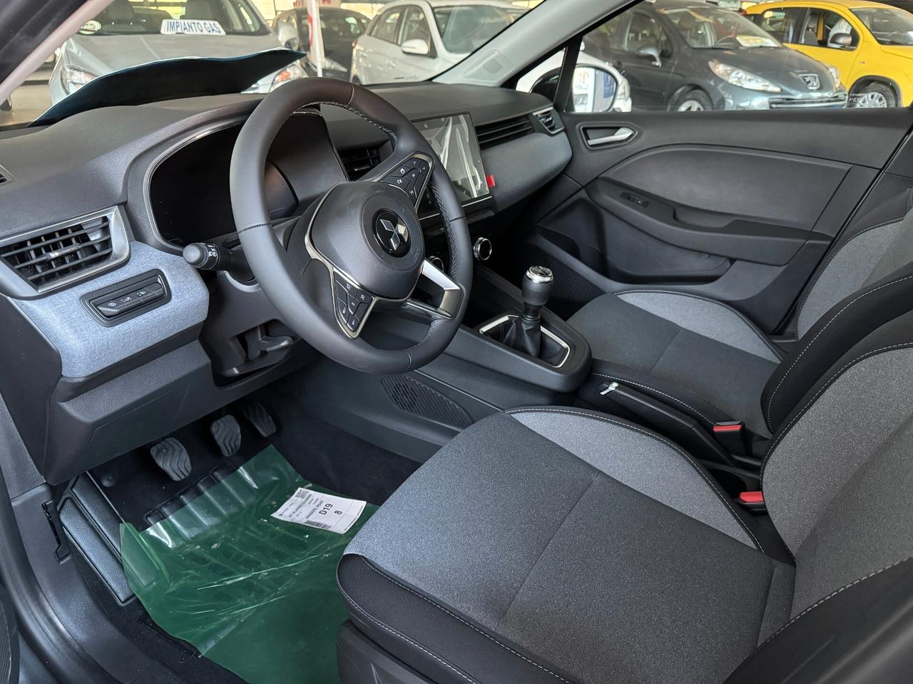 NUOVA Mitsubishi Colt 1.0L 65 CV Invite - OK NEOPATENTATI!
