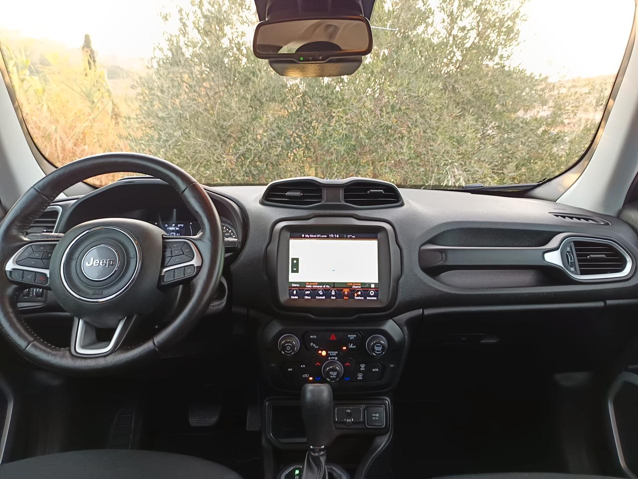 Jeep Renegade 1.6 Mjt DDCT 120 CV Business