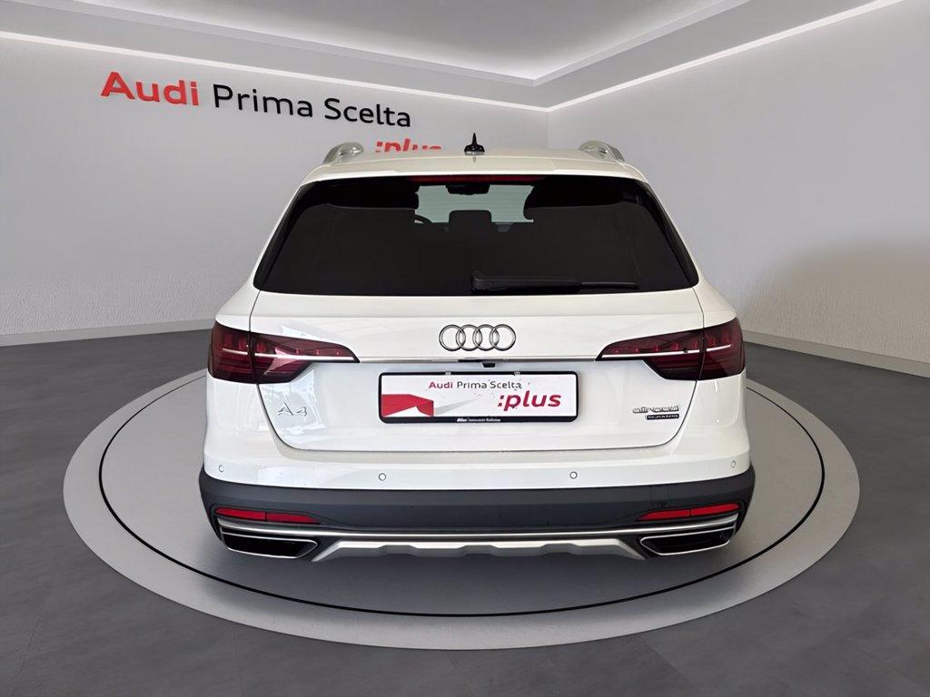 AUDI A4 allroad 40 2.0 tdi mhev identity contrast quattro 204cv s-tronic del 2024