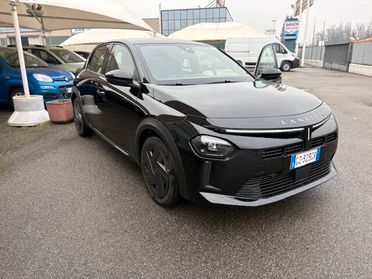 Lancia Ypsilon Hybrid e-DCT