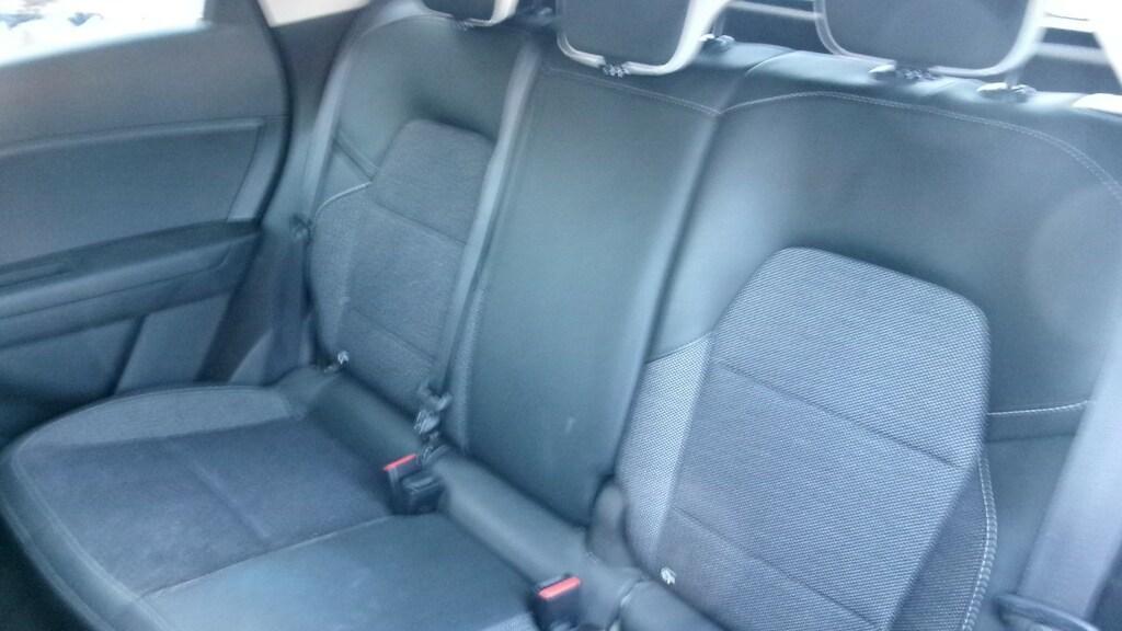 Renault Captur 1.6 Hybrid Techno E-Tech Auto