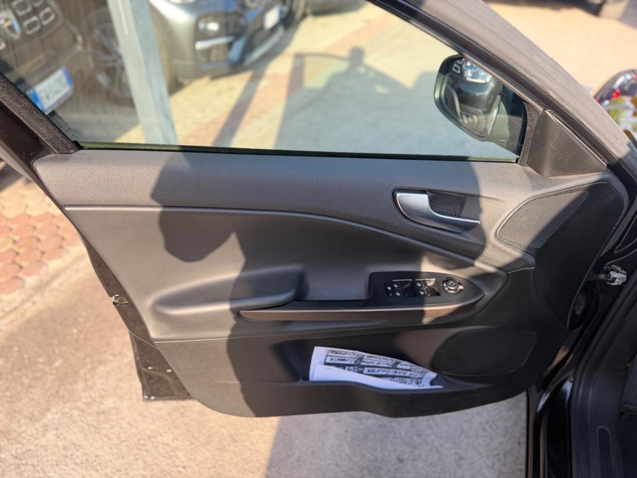 Alfa Romeo Giulietta 1.6 JTDm-2 120 CV Km Certificati