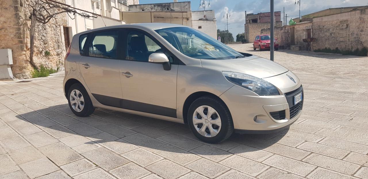 RENAULT SCENIC 1.5DCI 110CV XMOD UNICO PROPRIETARIO