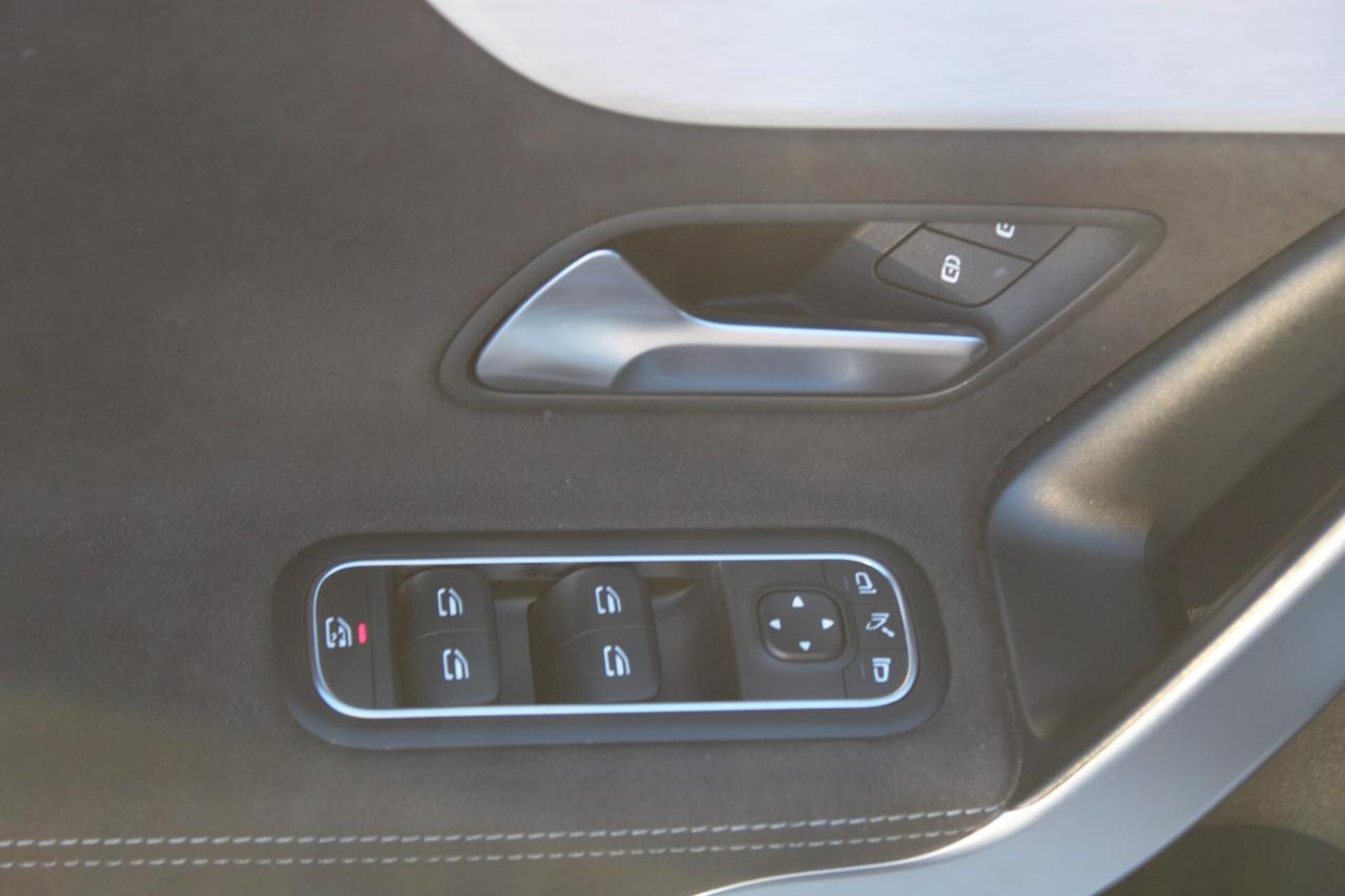 Mercedes-benz A Tua A SOLI 261€