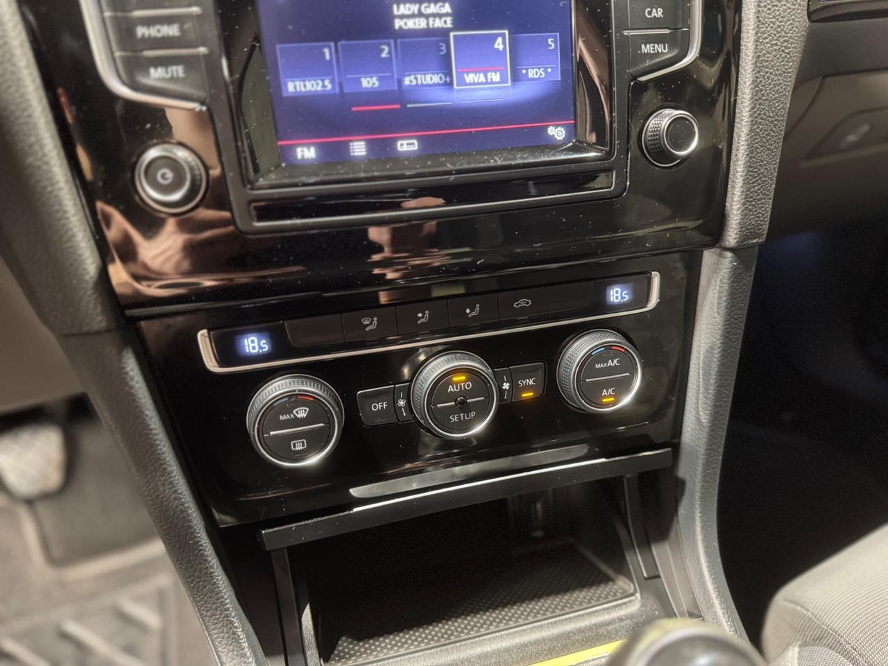 Volkswagen Golf 2.0 TDI Highline CINGHIA FATTA