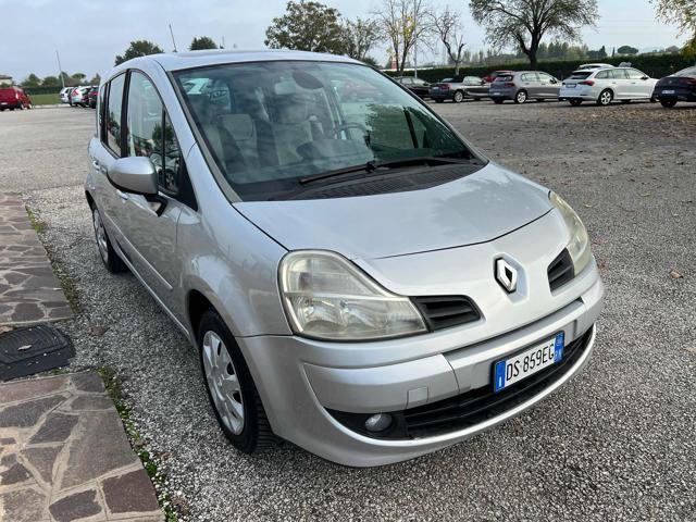 RENAULT Modus 1.2 16V TCE Dynamique