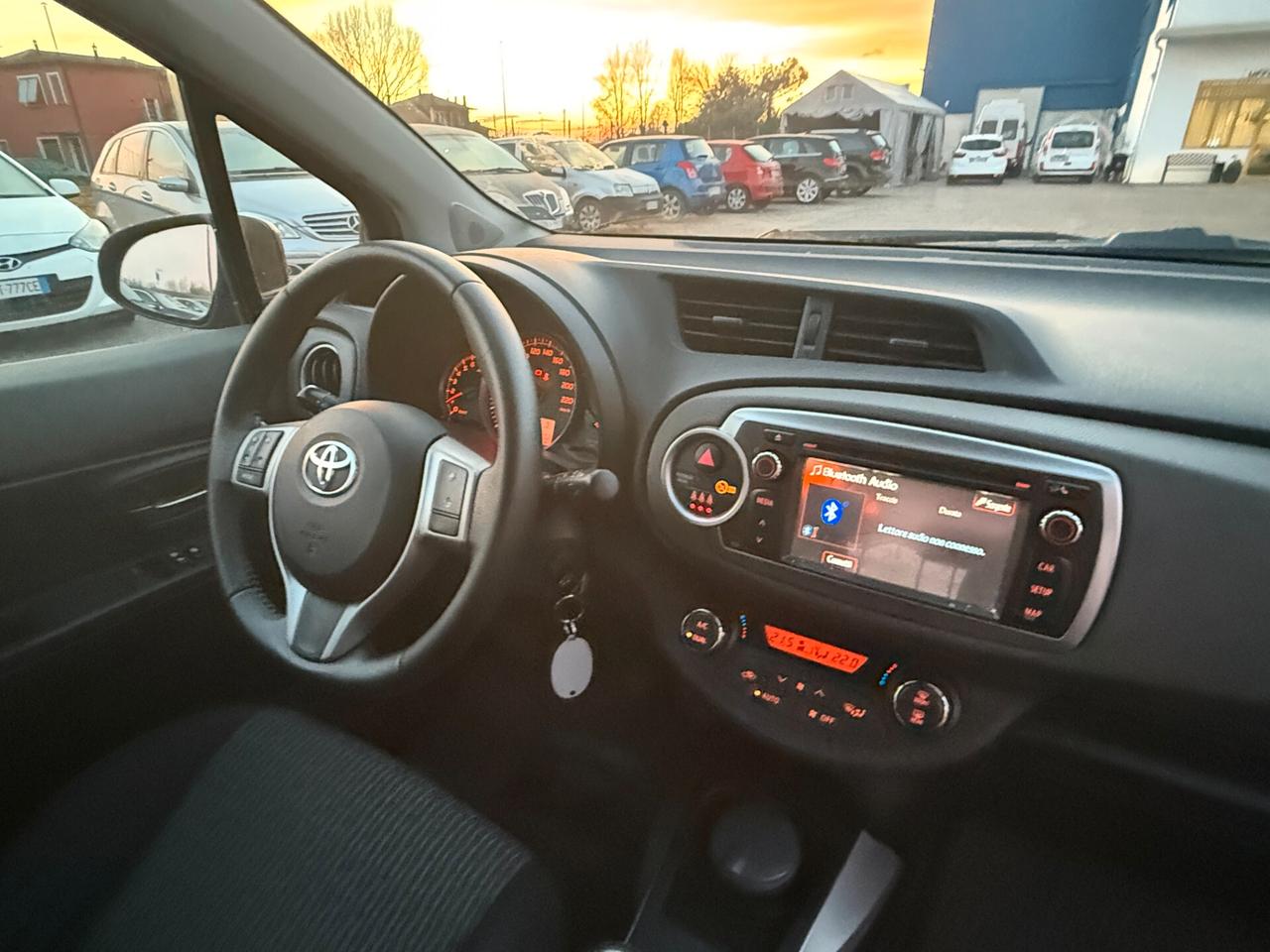 Toyota Yaris 1.0 5 porte Lounge