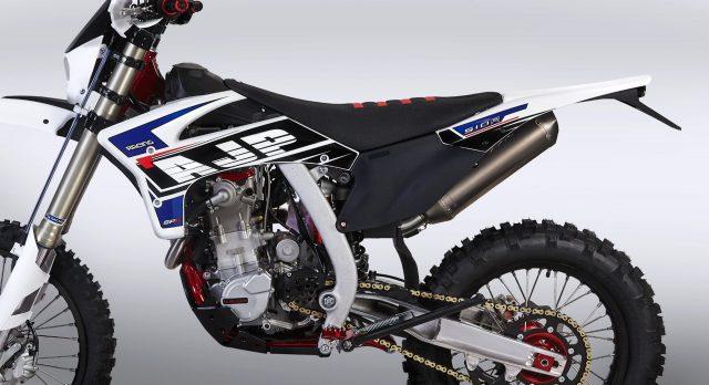 AJP SPR 510 Enduro Racing / AJPmotos.com