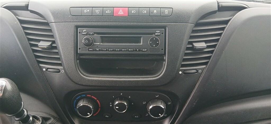 Iveco Daily 35 C14S 3750 cab.