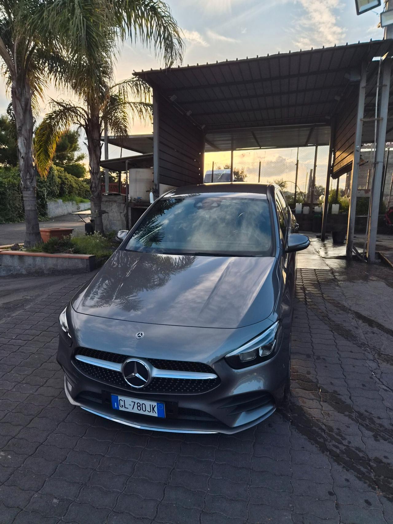 Mercedes-benz B 200 d Premium
