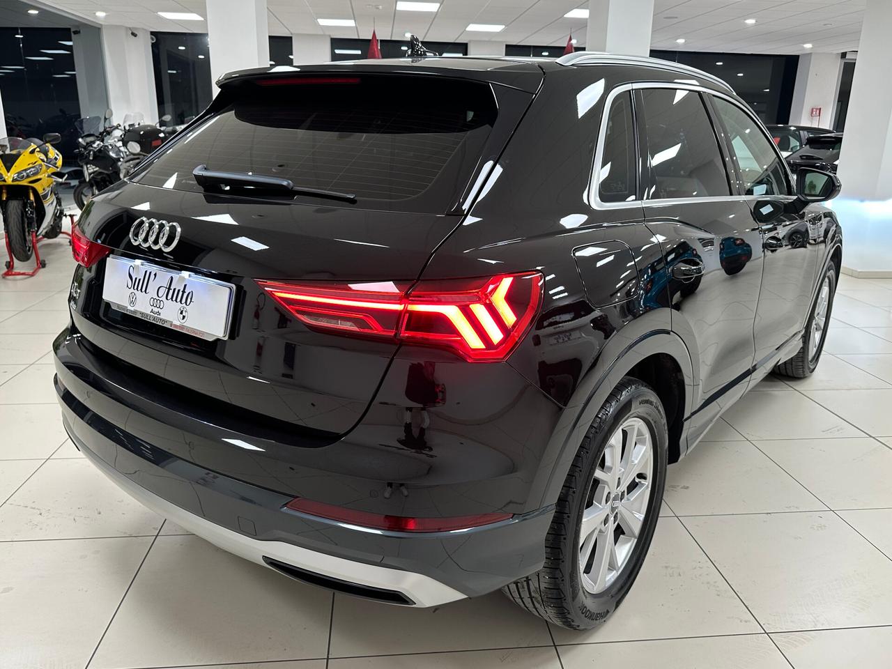 Audi Q3 35 TDI S tronic 150 Cv Business Adv - 2020