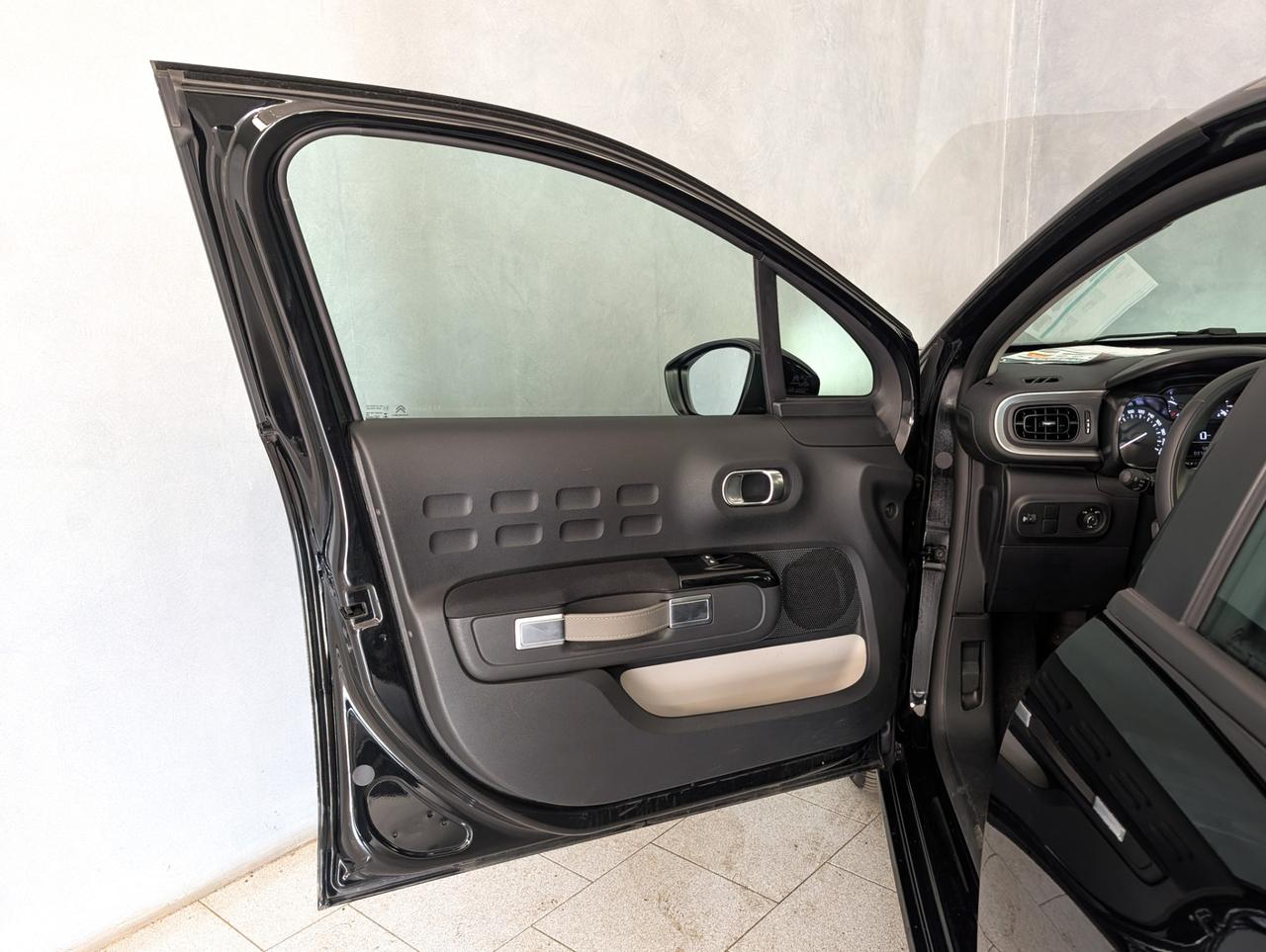 Citroen c3 iii 1.2 puretech 83cv Feel Business