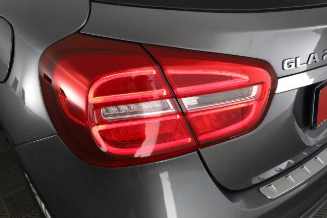 MERCEDES-BENZ CLA sse GLA GLA 200 d Automatic Sport